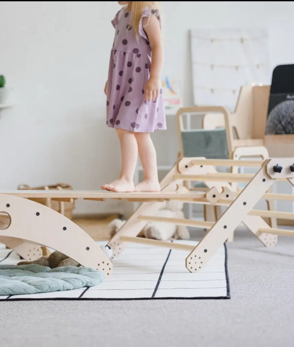 Hilltown Klatreset fra Luula – for små eventyrere med store ambisjoner!